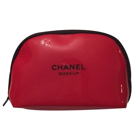 trousse porta trucchi chanel|Chanel boutique petite.